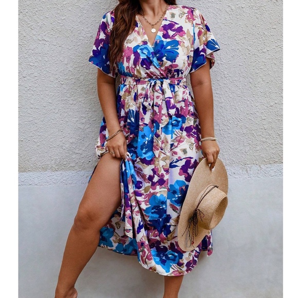 Plus Floral Print Butterfly Sleeve Belted Dress - Picture 1 of 8